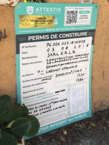 Panneau d'affichage de permis de construire Attestis constaté par Huissiers de Justice Panneau d'affichage de permis de construire Attestis constaté par Huissiers de Justice
